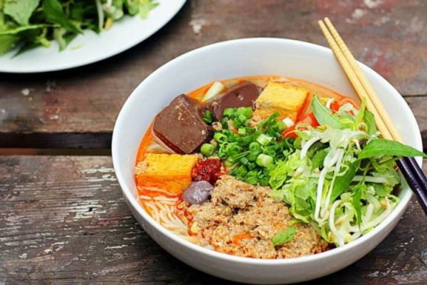 Bun rieu - An excellent representative of Vietnamese crab dishes